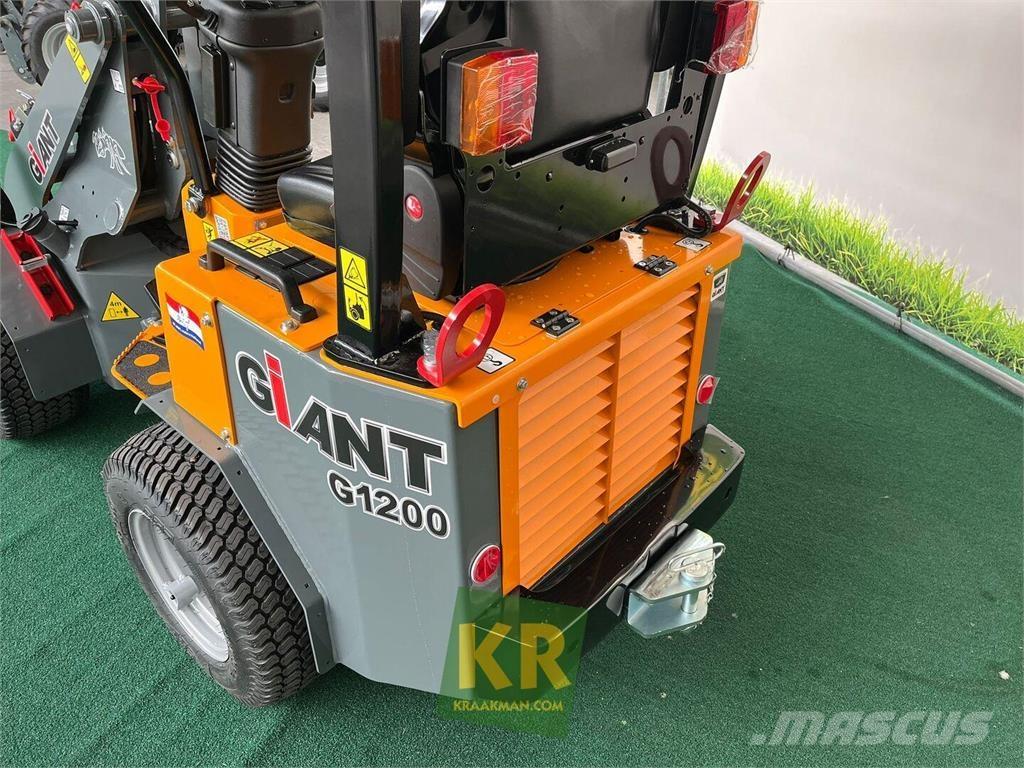 GiANT G1200 Frontlastere og graveredskap