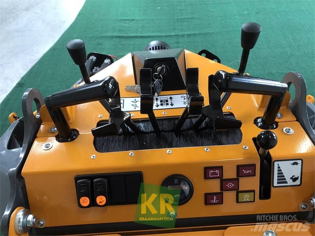 GiANT SK252D Frontlastere og graveredskap