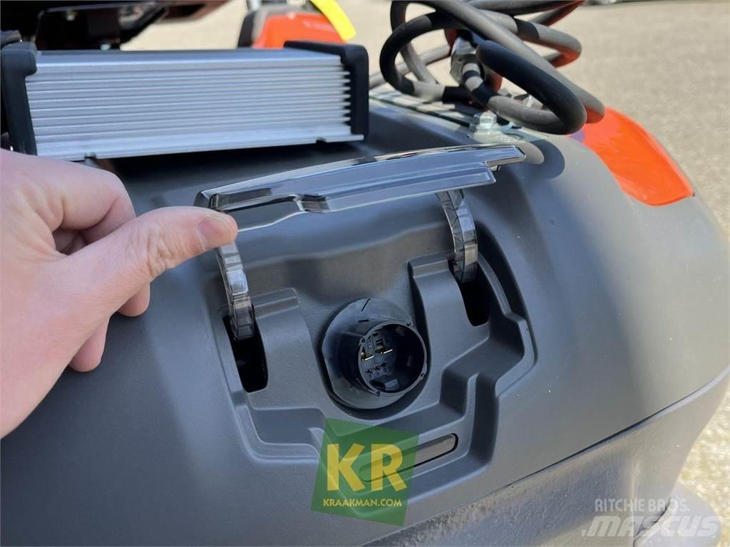 Husqvarna R200iX Sitteklippere