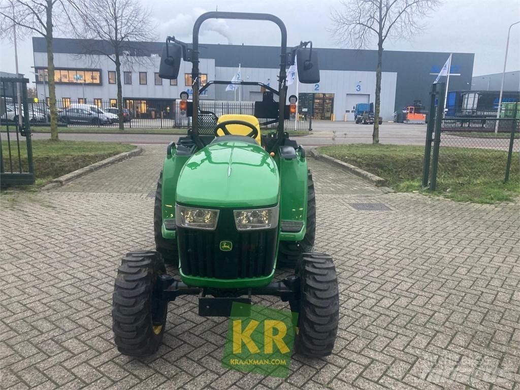 John Deere 3038E Kompakttraktorer