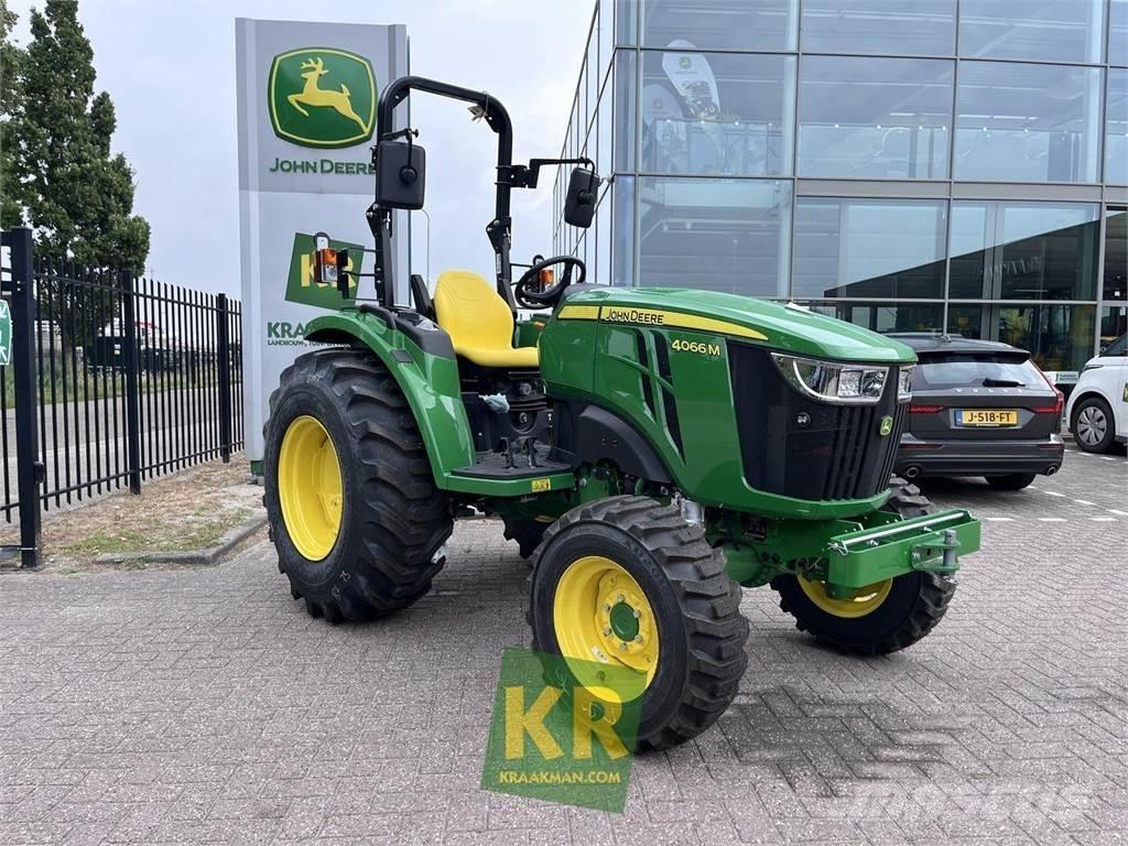 John Deere 4066M Kompakttraktorer