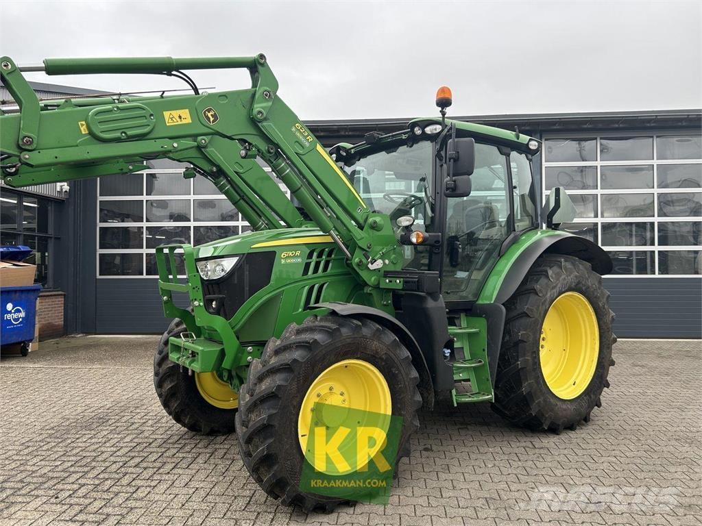 John Deere 6110R Traktorer
