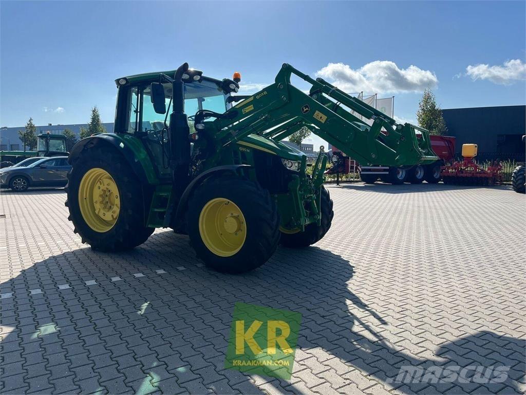 John Deere 6120M Traktorer