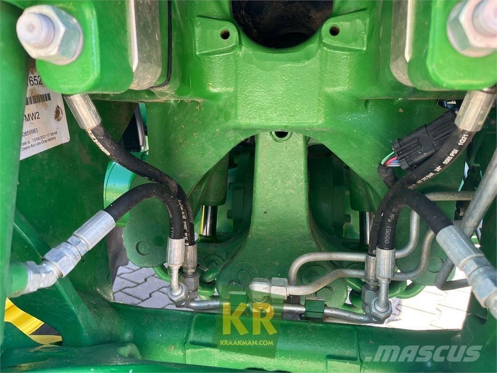 John Deere 6120M Traktorer