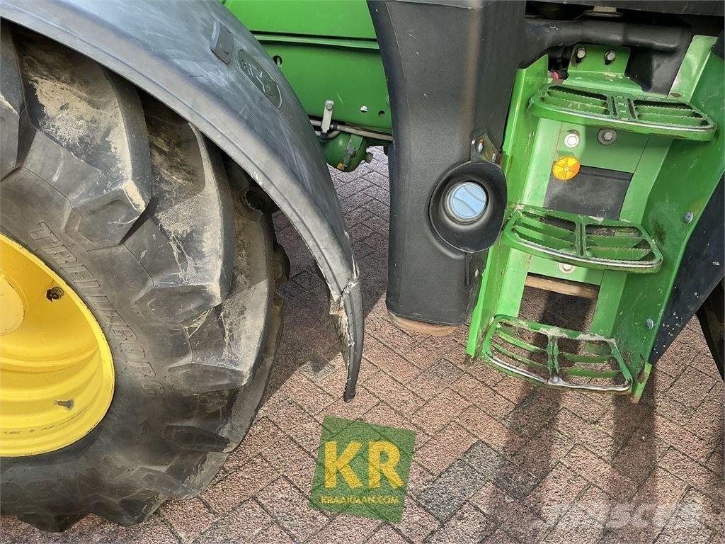 John Deere 6130R Traktorer