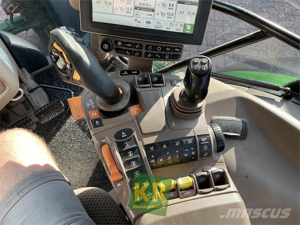 John Deere 6130R Traktorer
