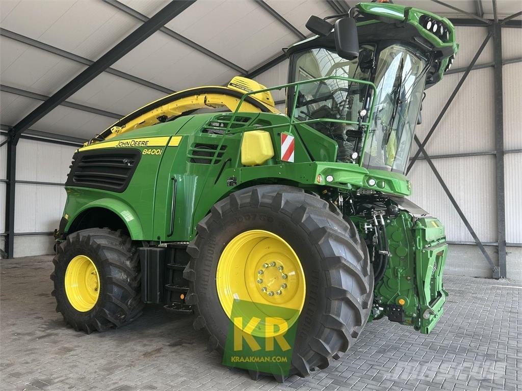 John Deere 8400 Fôrhøstere