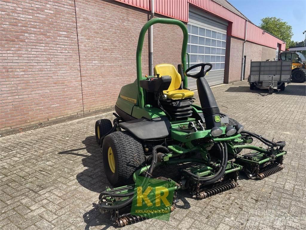 John Deere 8700A Green klippere