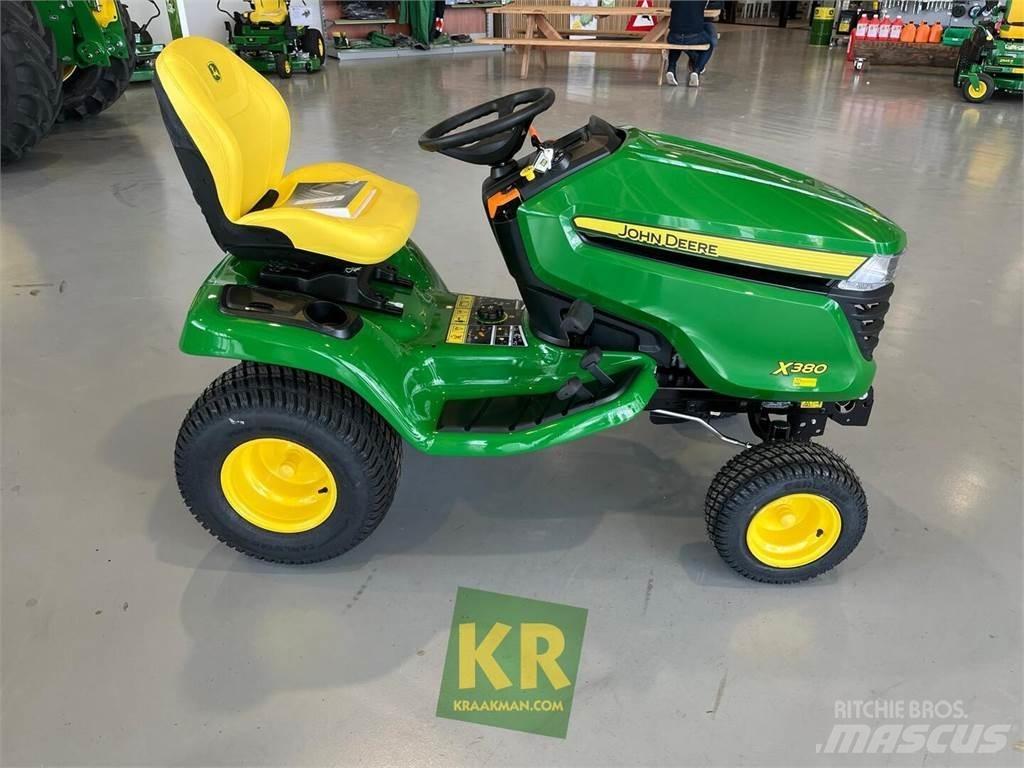 John Deere X380 Sitteklippere