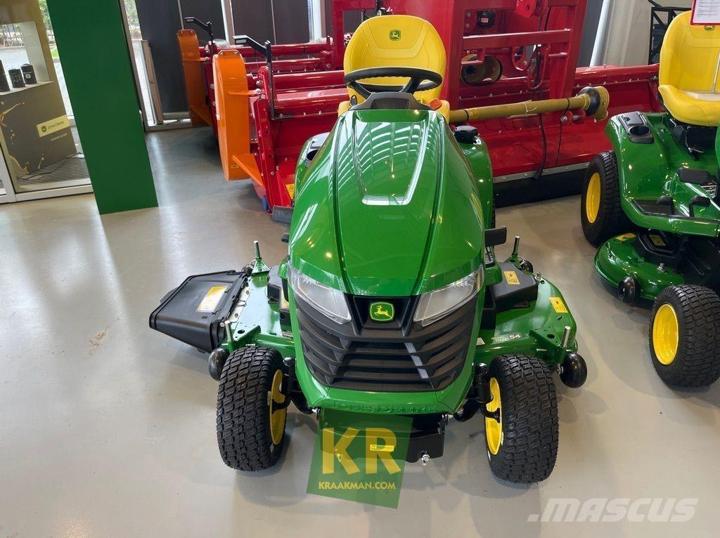 John Deere X380 Sitteklippere