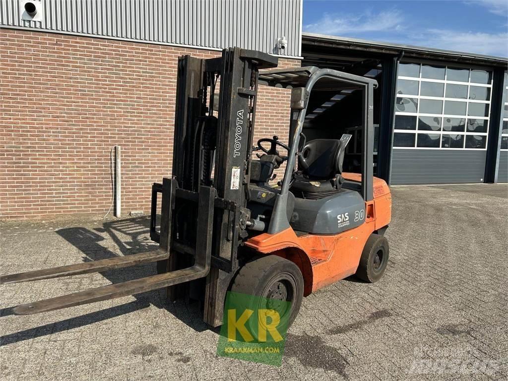 Toyota 02-7FDJF35 Teleskoplastere for Landbruk