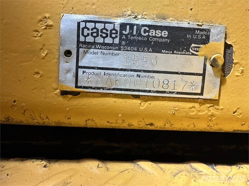 CASE 1550 Dozere Beltegående