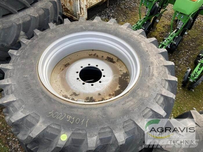  520/85R42 Dekk, hjul og felger