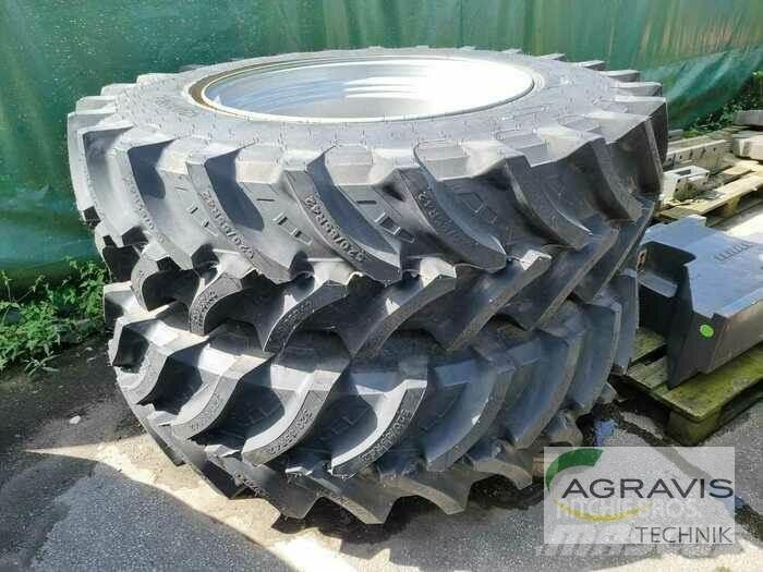  520/85R42 Dekk, hjul og felger