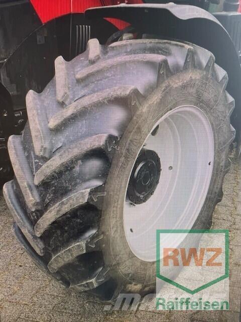 Case IH Luxxum 120 Traktorer