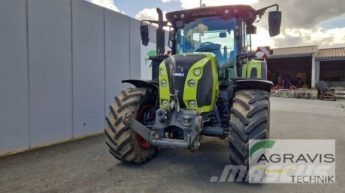 CLAAS ARION 550 CEBIS Traktorer