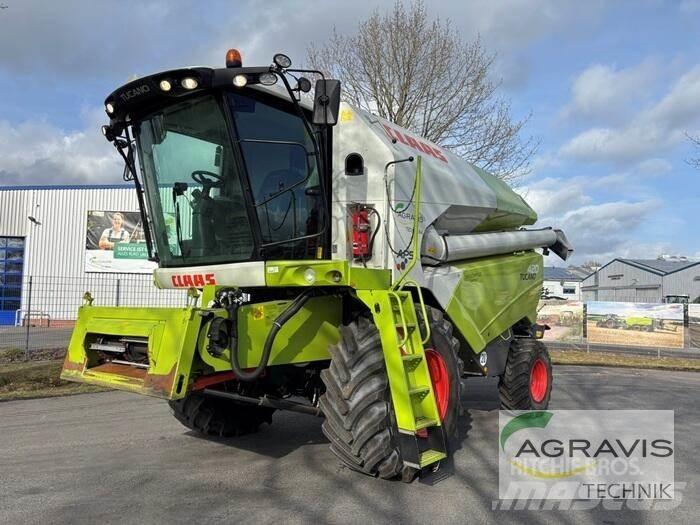 CLAAS TUCANO 420 Skurtreskere