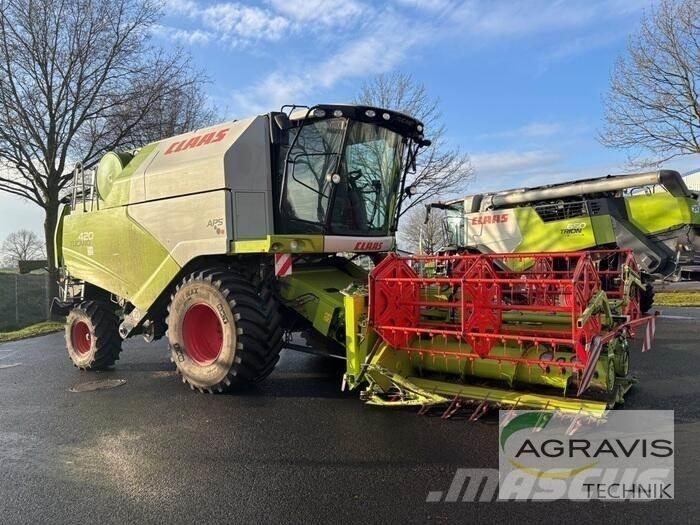 CLAAS TUCANO 420 Skurtreskere