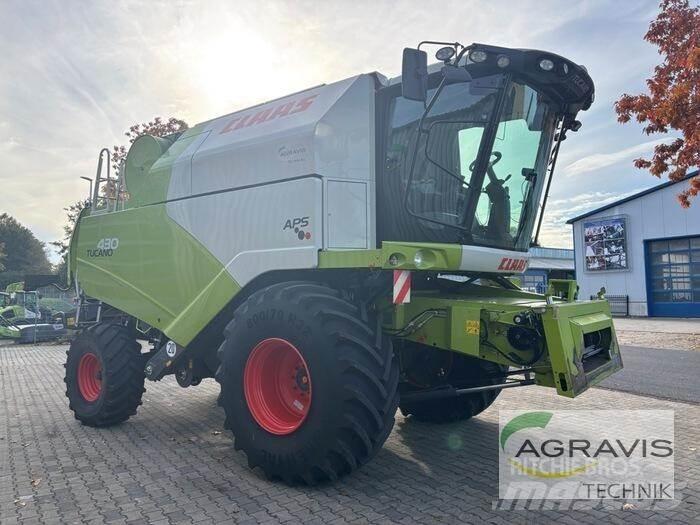 CLAAS TUCANO 430 Skurtreskere