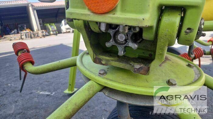 CLAAS VOLTO 700 Raker og høyvendere
