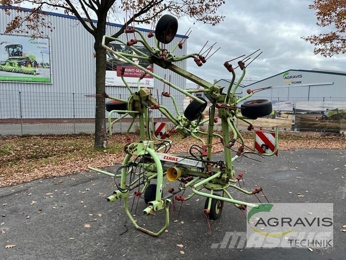 CLAAS VOLTO 770 Raker og høyvendere