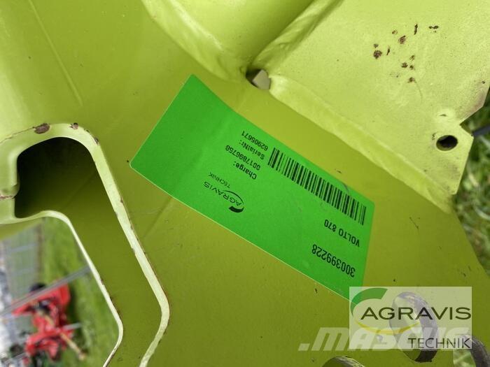 CLAAS VOLTO 870 Raker og høyvendere