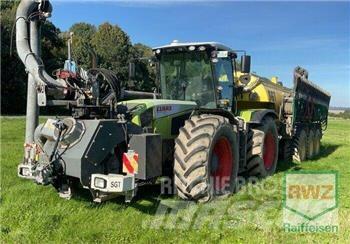 CLAAS XERION 3800 TRAC Gjødselspreder