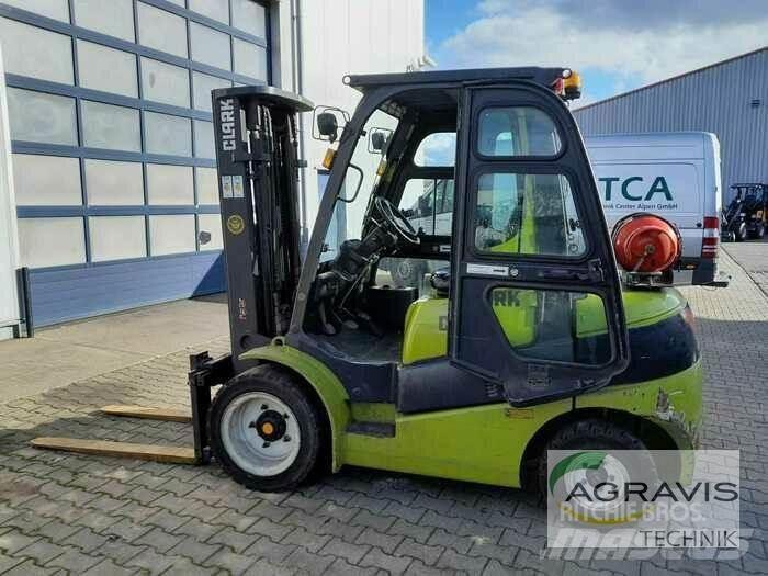 Clark C30L Gaffeltrucker - Annet