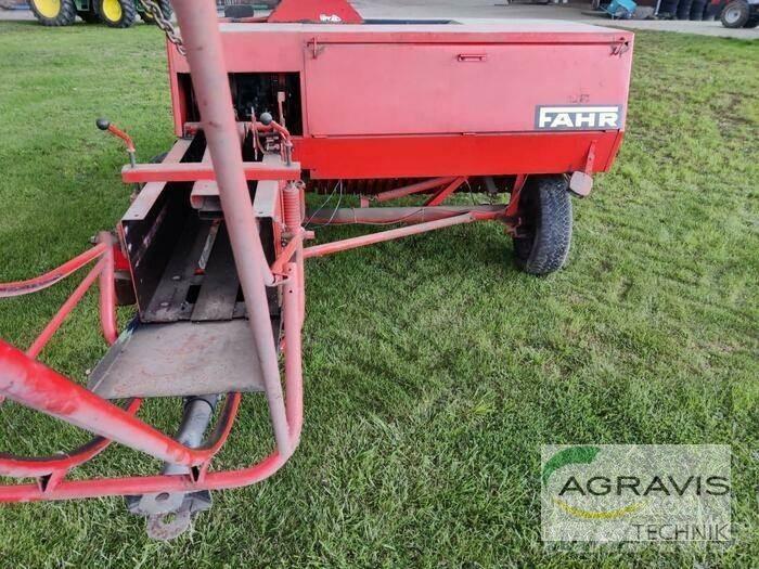 Deutz-Fahr HD 400 Firkantpresser