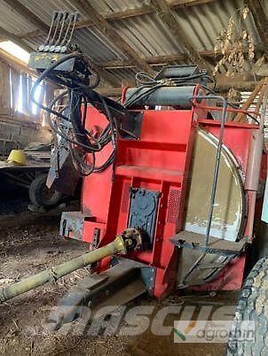  Euromark Tx-3901 Blande- og fôringsmaskiner