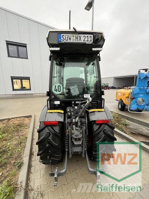 Fendt 211 V Vario Gen3 Traktorer
