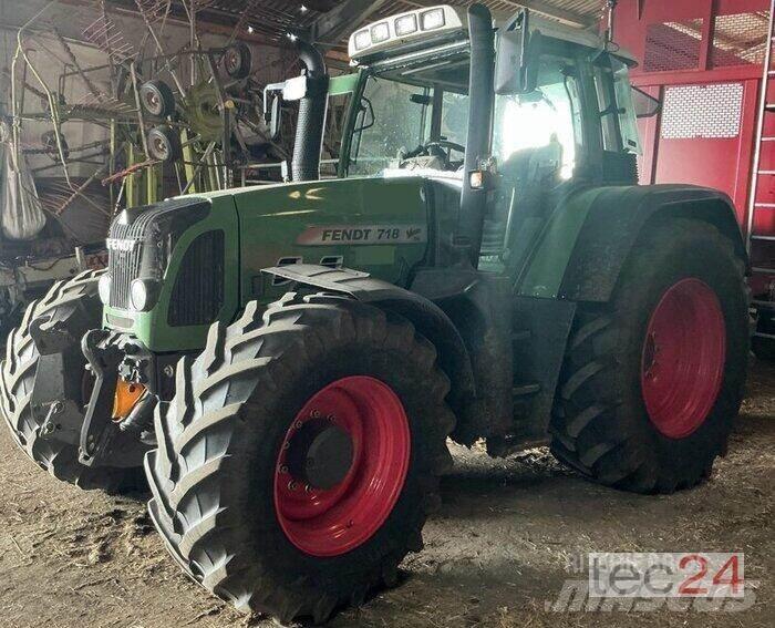 Fendt 718 Com3 Traktorer