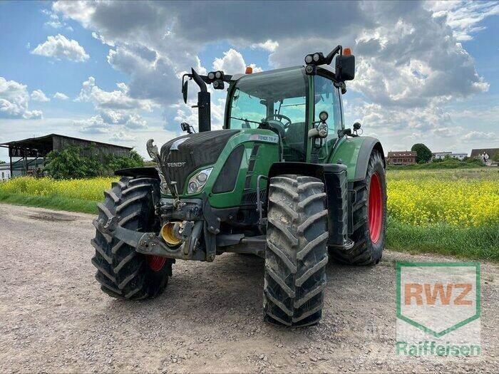 Fendt 718 Vario Traktorer