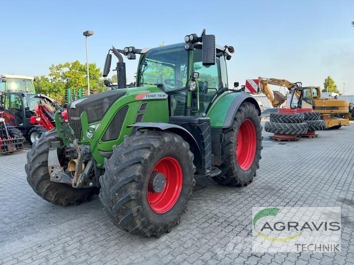 Fendt 718 VARIO S4 Traktorer