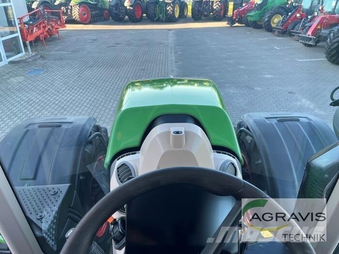 Fendt 724 VARIO GEN-6 Traktorer
