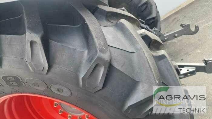 Fendt 724 VARIO S4 Traktorer
