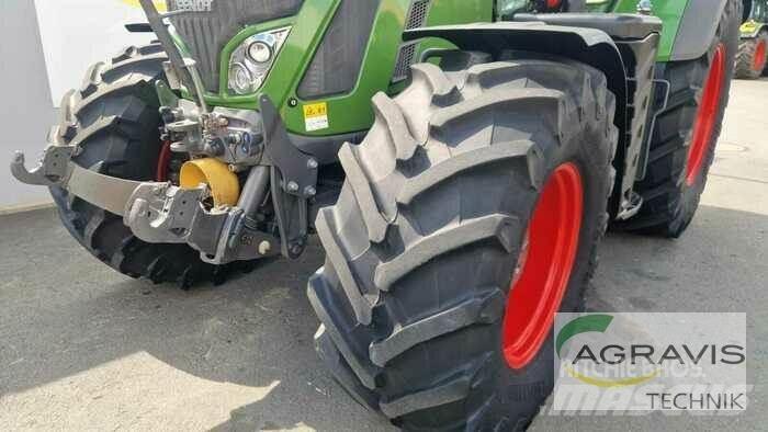 Fendt 724 VARIO S4 Traktorer