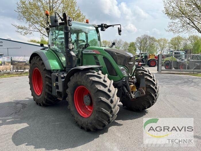 Fendt 724 VARIO S4 Traktorer