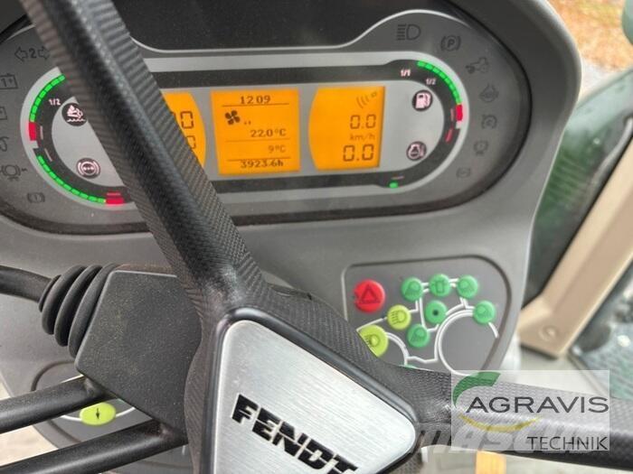 Fendt 724 VARIO S4 Traktorer