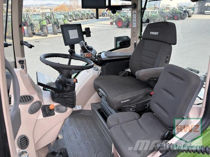 Fendt 728 Vario Traktorer