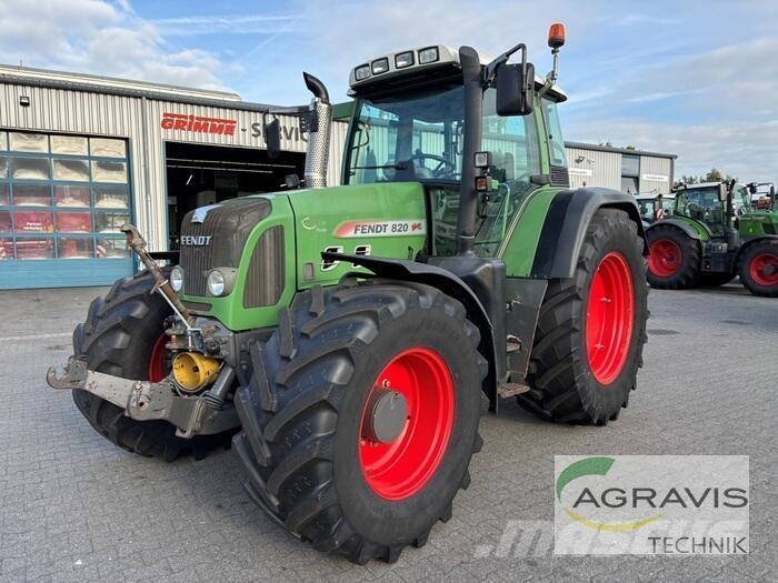 Fendt 820 VARIO Traktorer