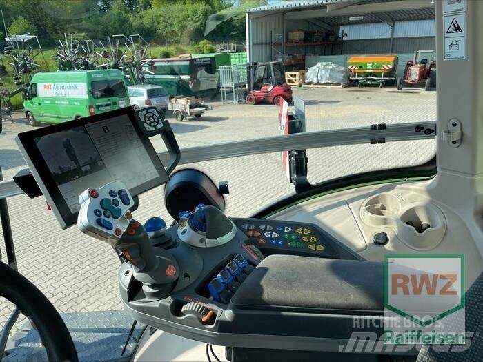Fendt 933 Vario Traktorer