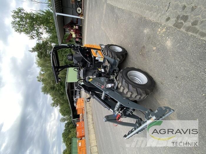 GiANT G1500 Hjullastere