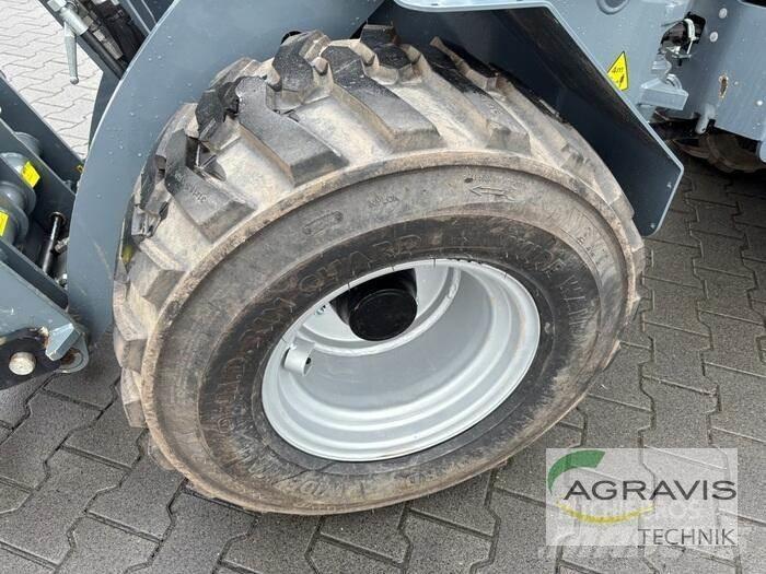 GiANT G2500 HD Hjullastere