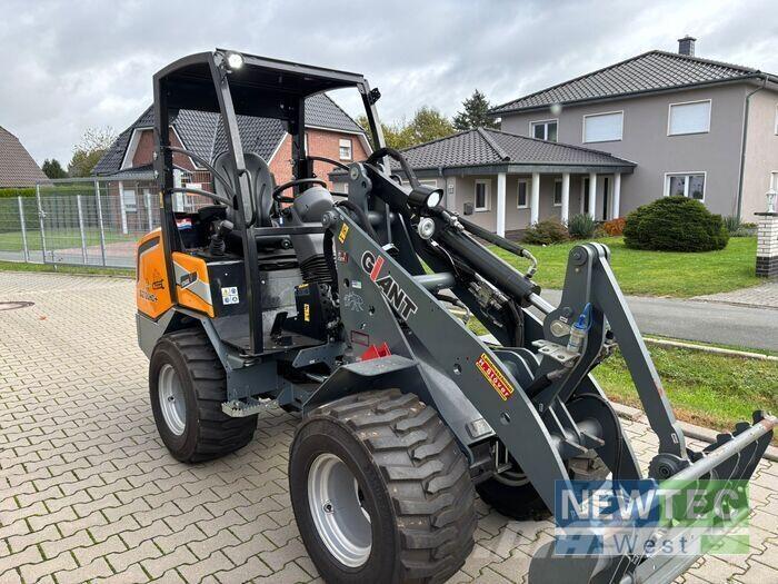 GiANT G2700 HD+ Hjullastere