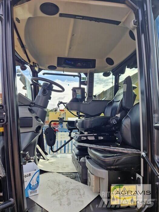 JCB FASTRAC 4220 Traktorer