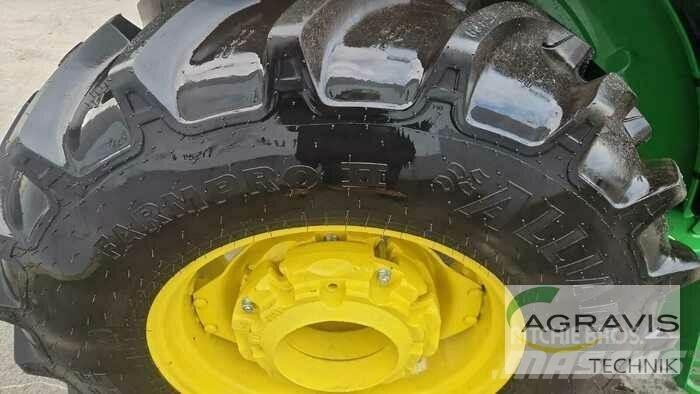 John Deere 5058 E Traktorer