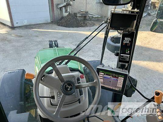 John Deere 5100R Traktorer