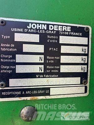 John Deere 592 MAXICUT Rundballepresser