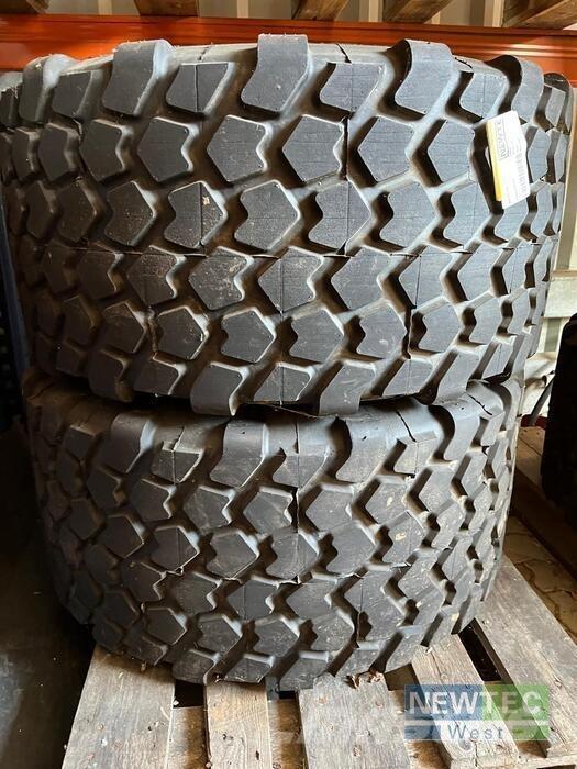  KR445/45R19.5 Dekk, hjul og felger